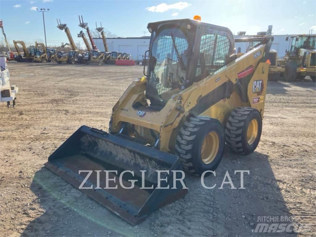 CAT 262D3  스키드로더