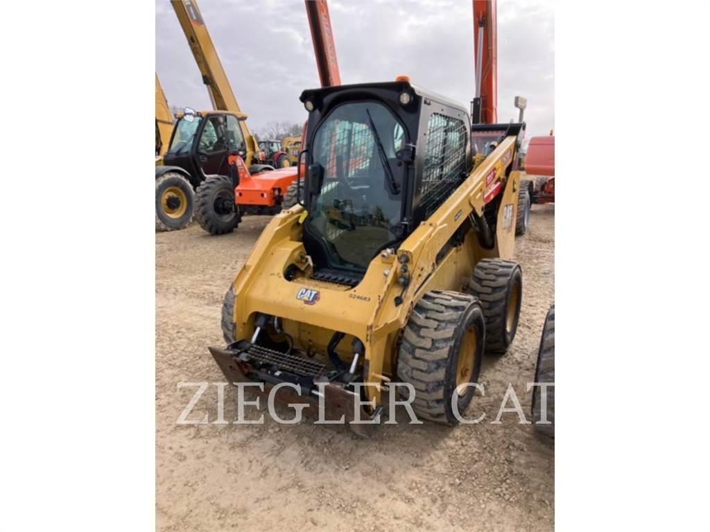 CAT 262D3  스키드로더