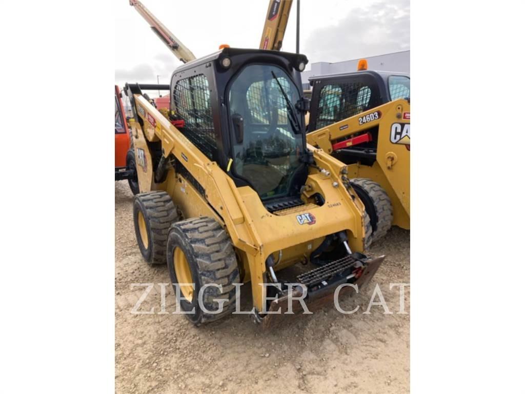 CAT 262D3  스키드로더