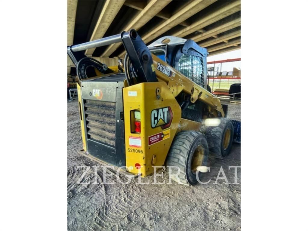 CAT 262D3  스키드로더