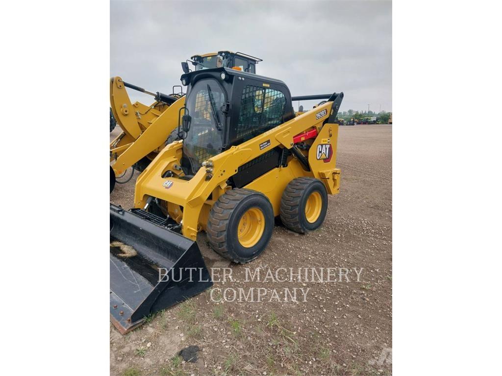 CAT 262D3  스키드로더
