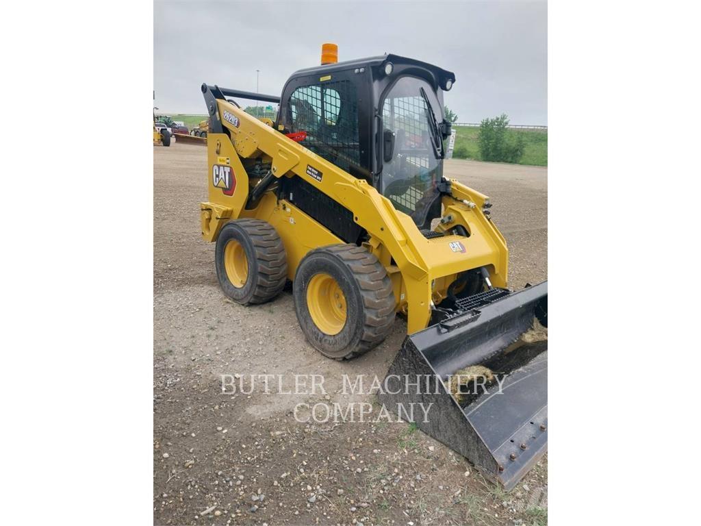 CAT 262D3  스키드로더