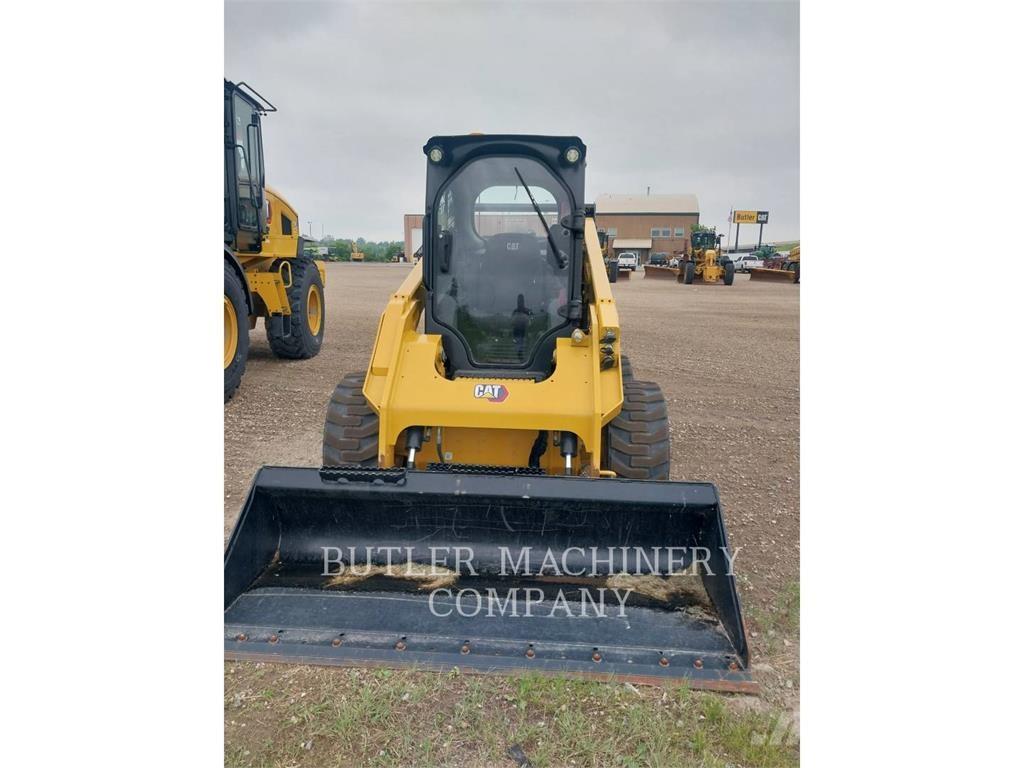 CAT 262D3  스키드로더