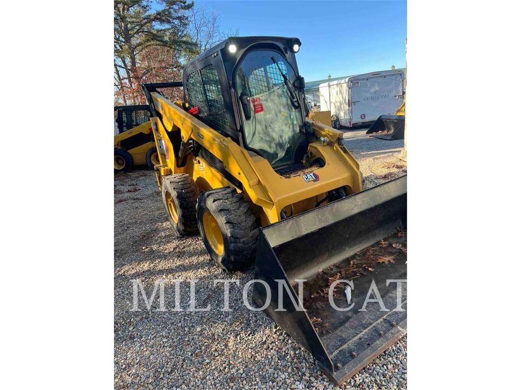CAT 262D3  스키드로더