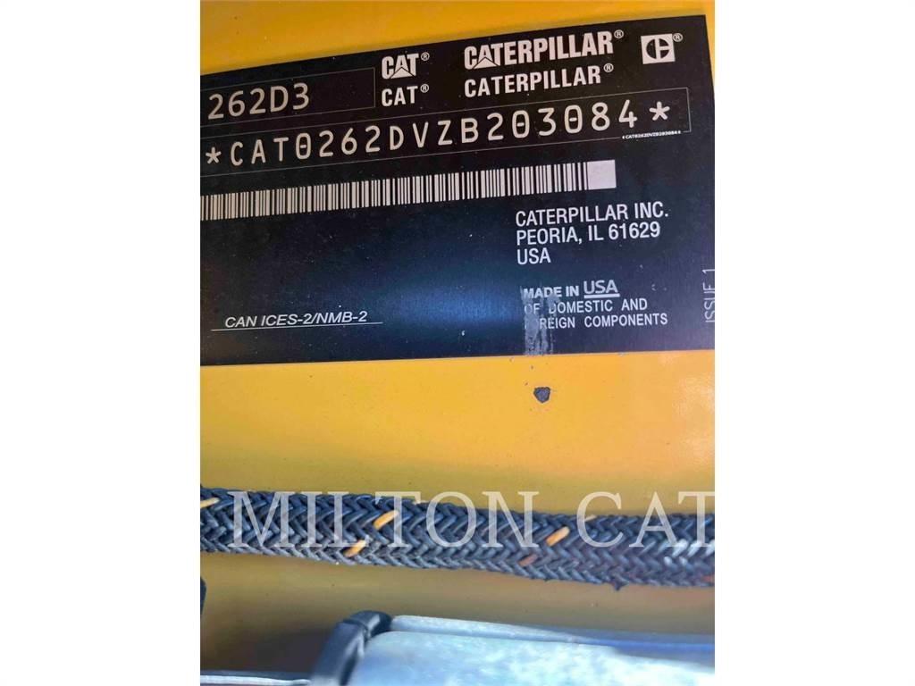 CAT 262D3  스키드로더