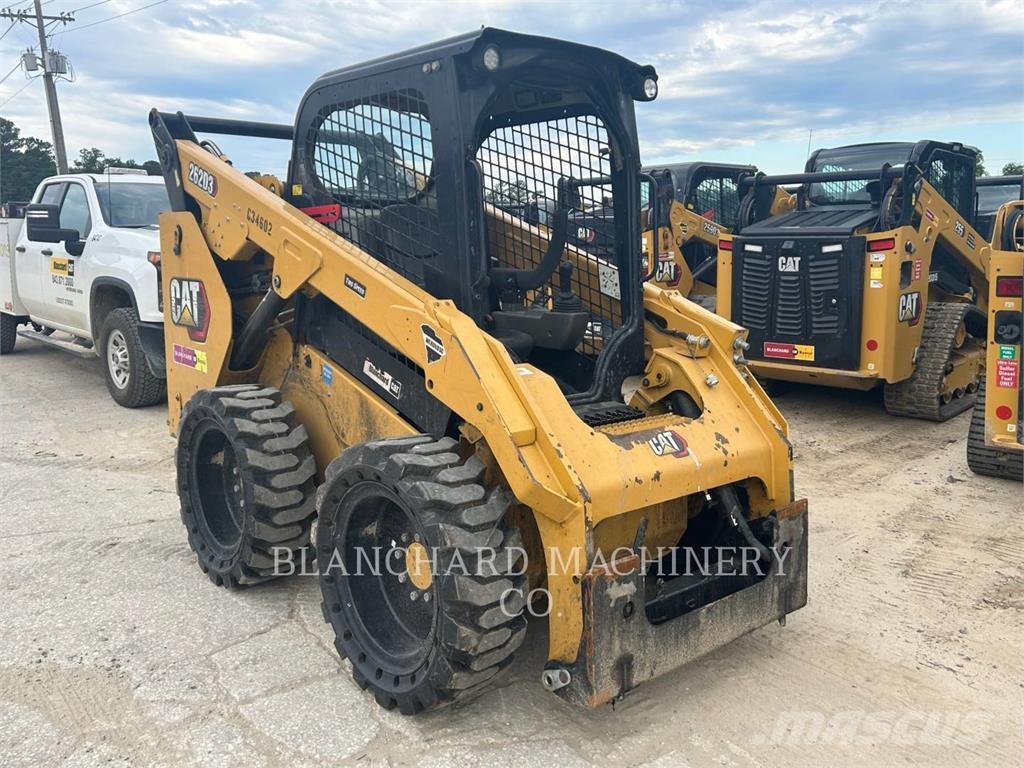CAT 262D3  스키드로더