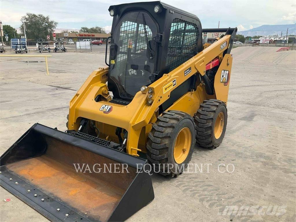 CAT 262D3  스키드로더