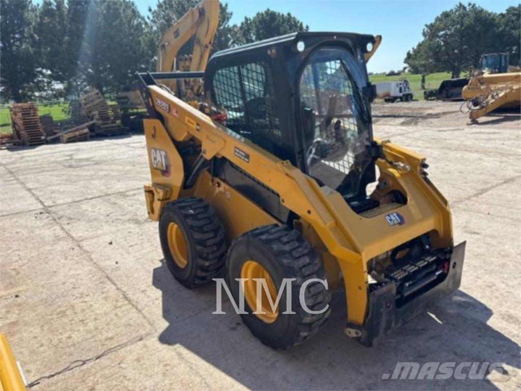 CAT 262D3  스키드로더