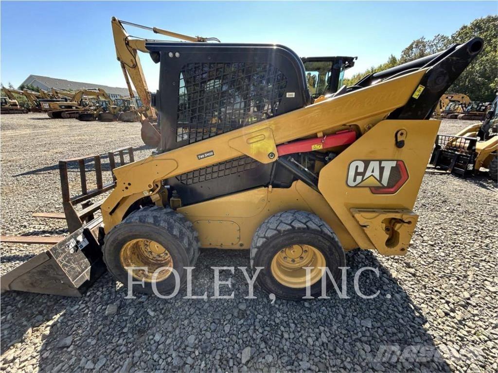 CAT 262D3  스키드로더