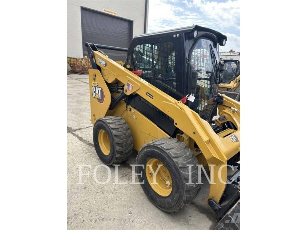 CAT 262D3  스키드로더