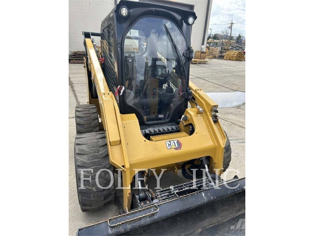 CAT 262D3  스키드로더