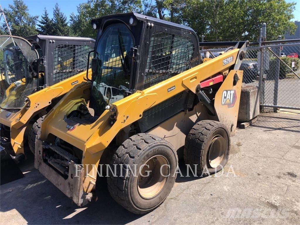 CAT 262D3  스키드로더