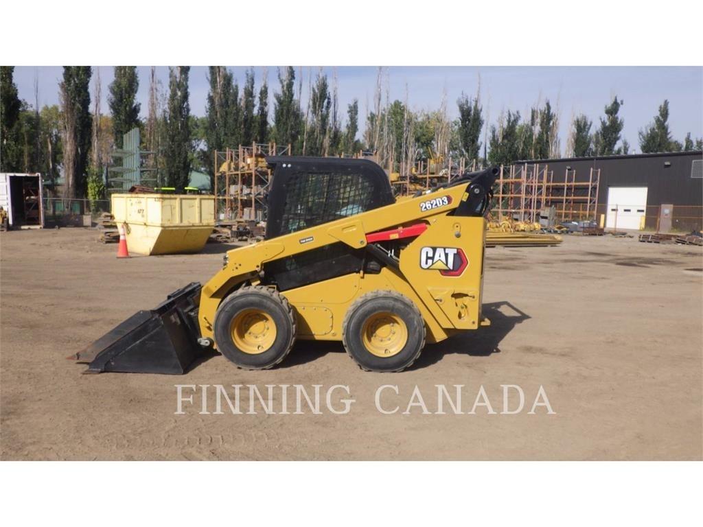 CAT 262D3  스키드로더