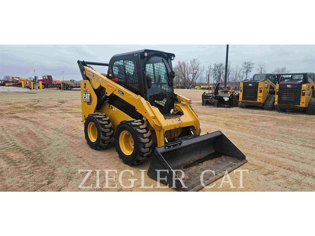 CAT 262D3  스키드로더