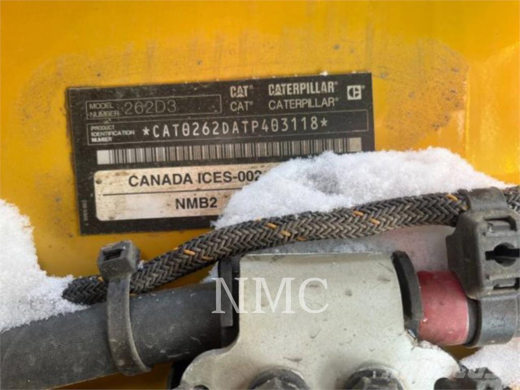 CAT 262D3  스키드로더