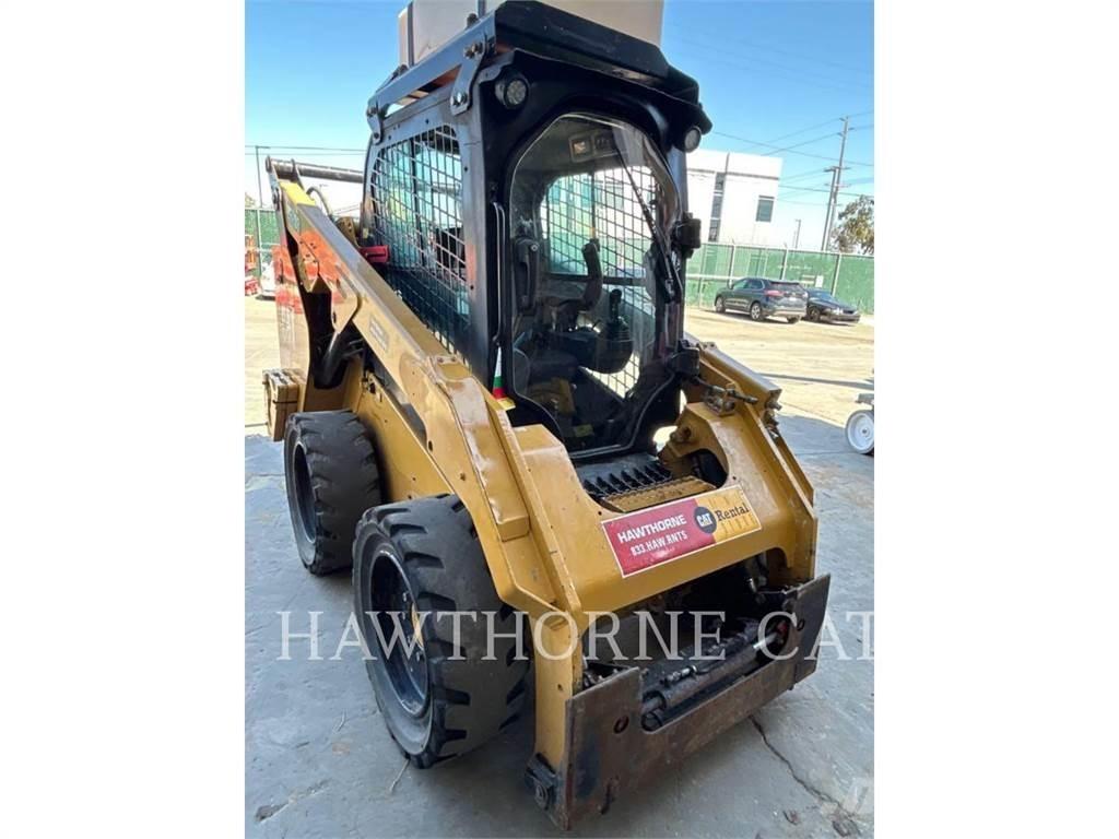 CAT 262D3 H2O  스키드로더