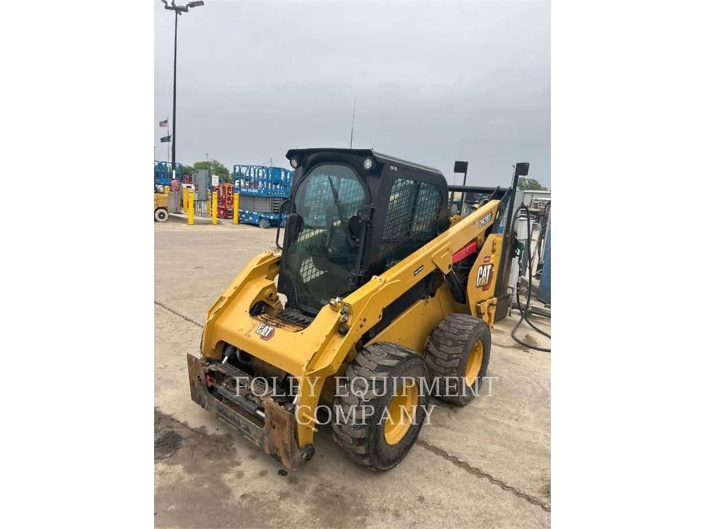 CAT 262D3STD2C  스키드로더