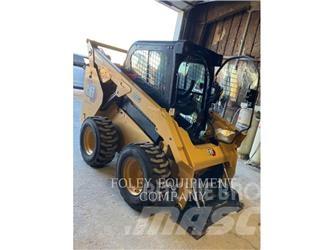CAT 262D3XPS2C  스키드로더