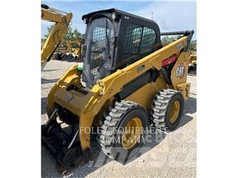 CAT 262D3XPS2C  스키드로더