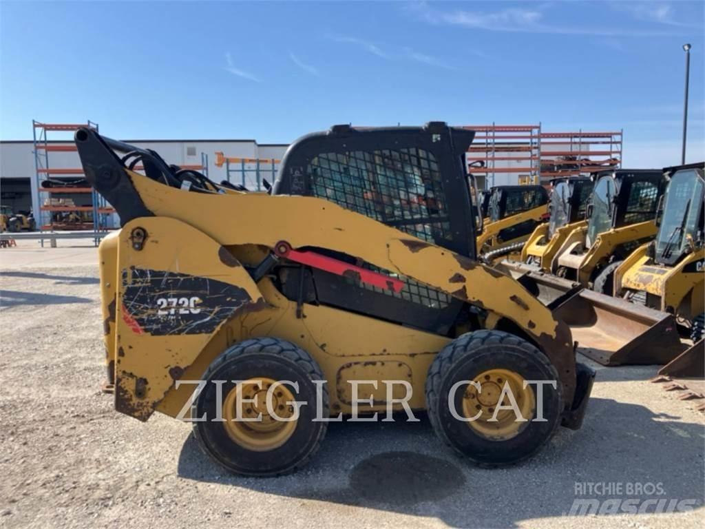 CAT 272C  스키드로더