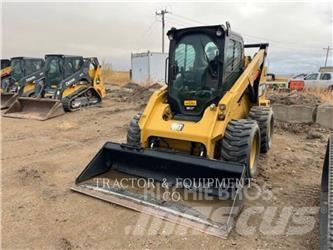 CAT 272D2  스키드로더