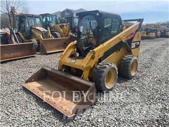 CAT 272D2  스키드로더