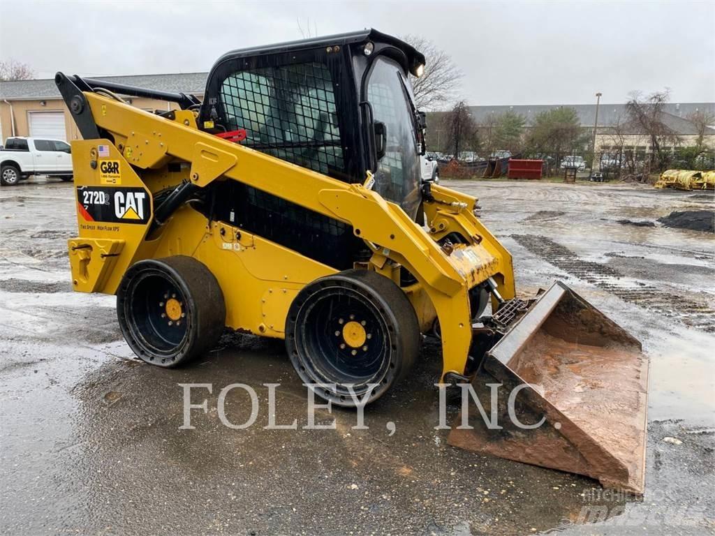 CAT 272D2  스키드로더