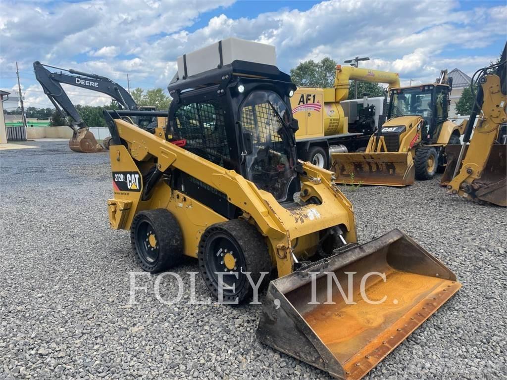 CAT 272D2  스키드로더