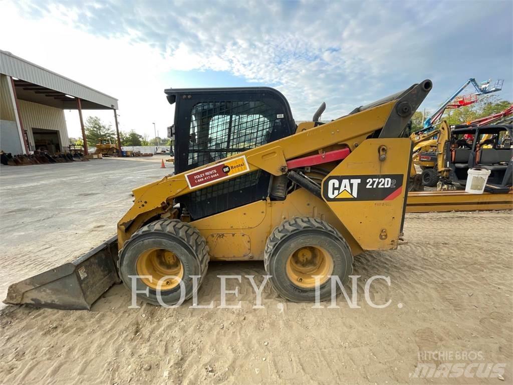 CAT 272D2  스키드로더