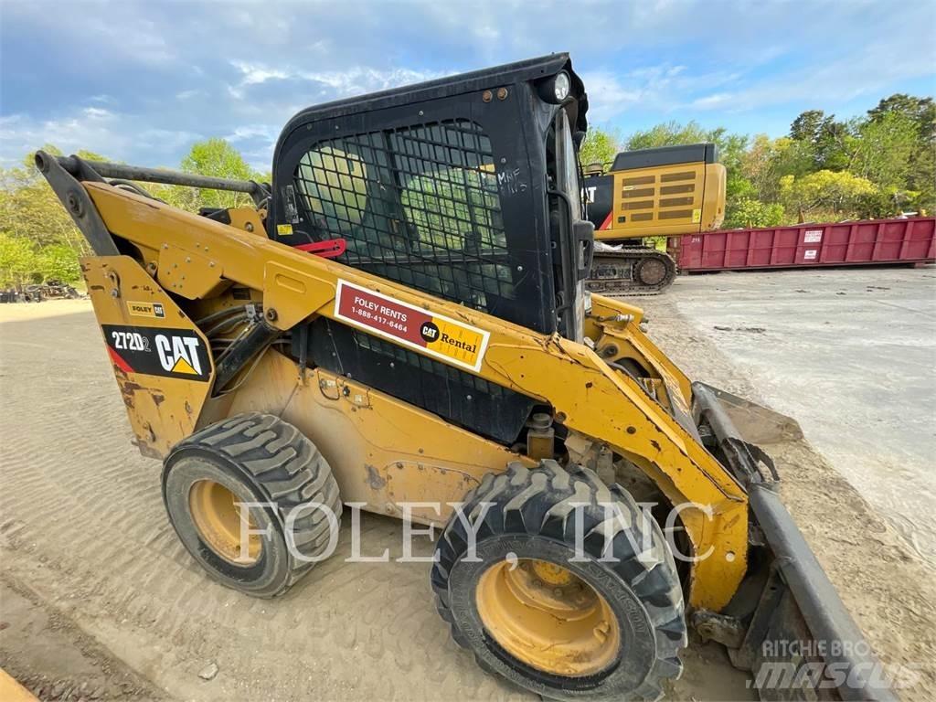 CAT 272D2  스키드로더