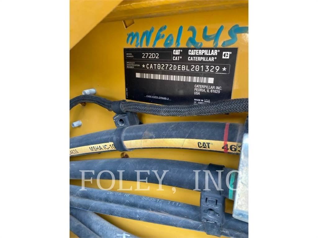CAT 272D2  스키드로더