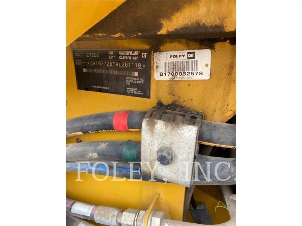 CAT 272D2  스키드로더