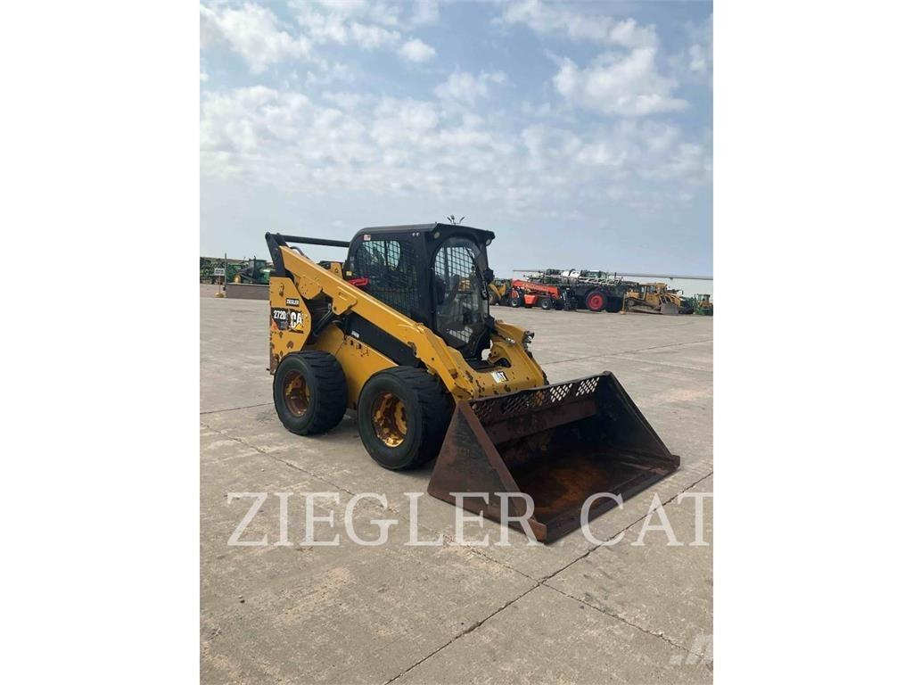 CAT 272D2  스키드로더