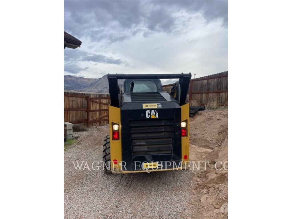 CAT 272D2  스키드로더