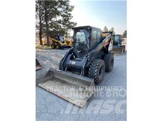 CAT 272D2 XHP  스키드로더