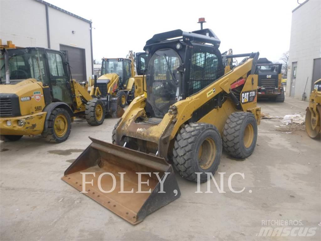 CAT 272D2XHP  스키드로더