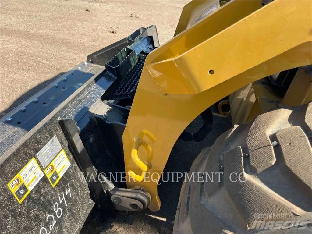 CAT 272D3  스키드로더