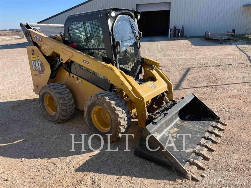CAT 272D3  스키드로더