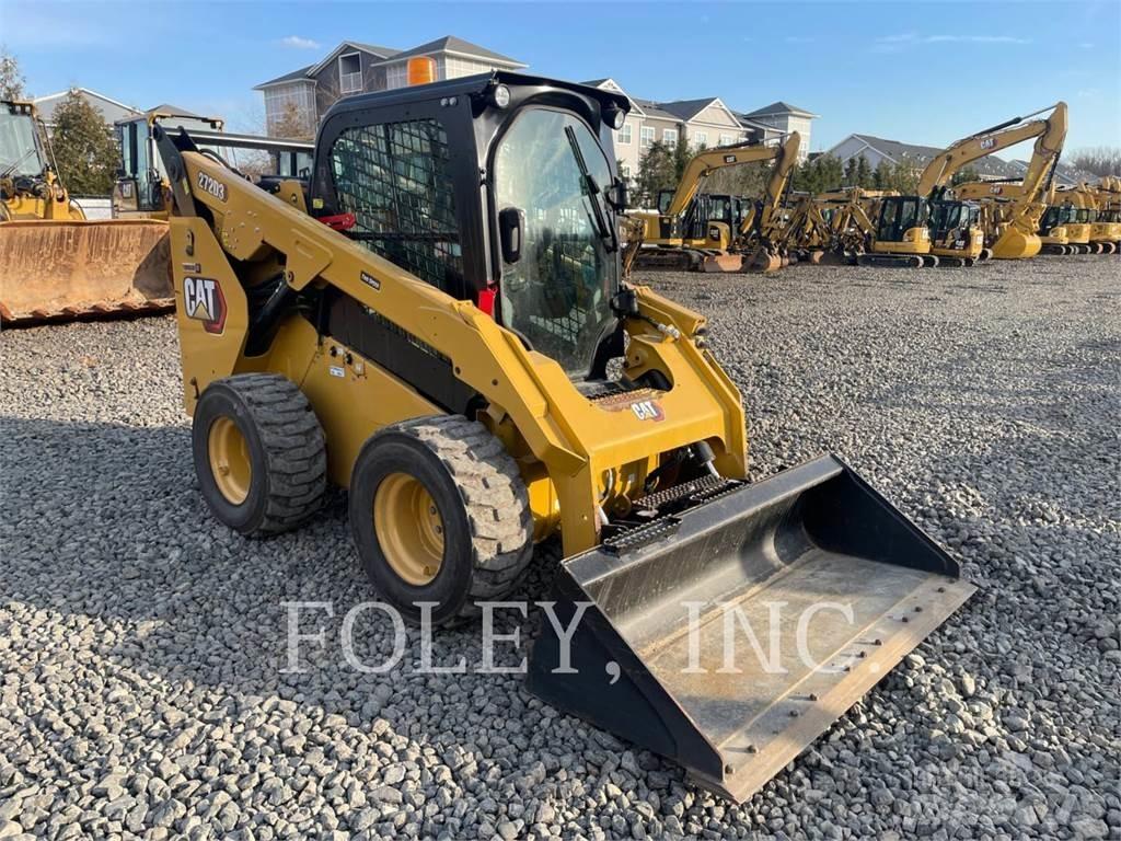 CAT 272D3  스키드로더