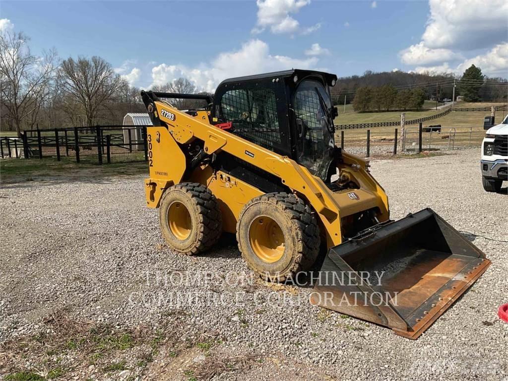 CAT 272D3  스키드로더