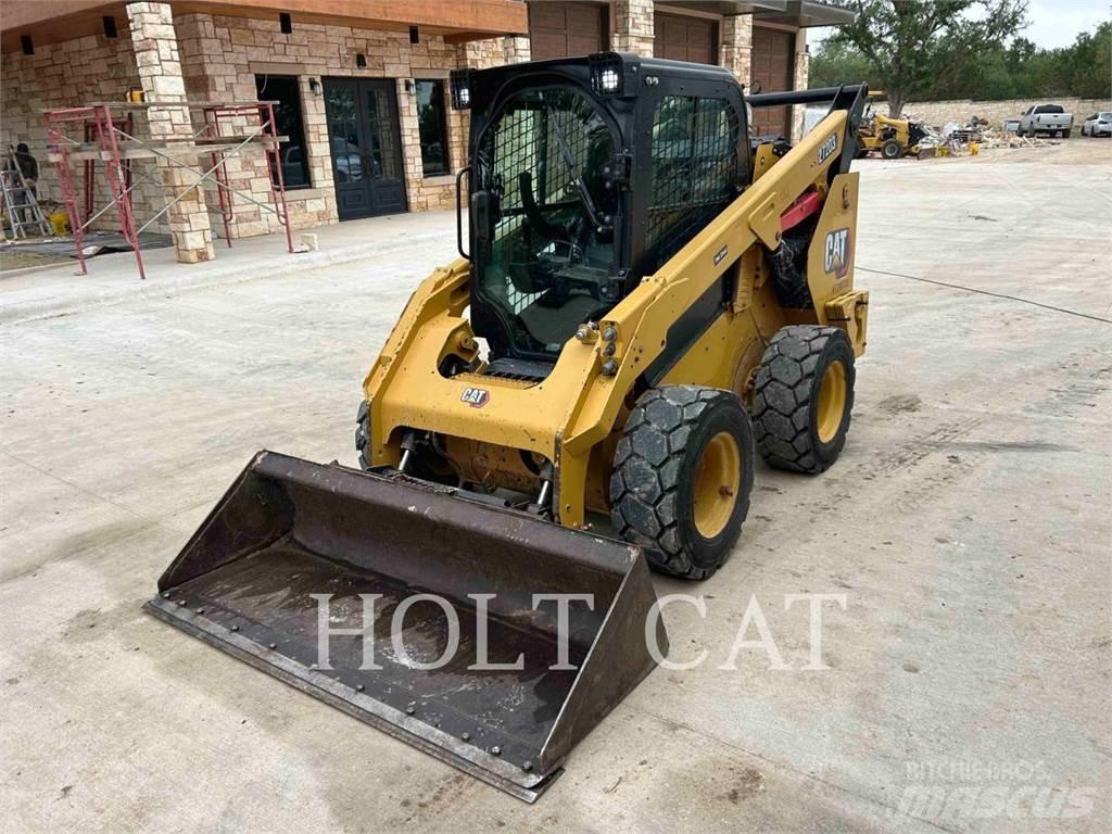 CAT 272D3  스키드로더