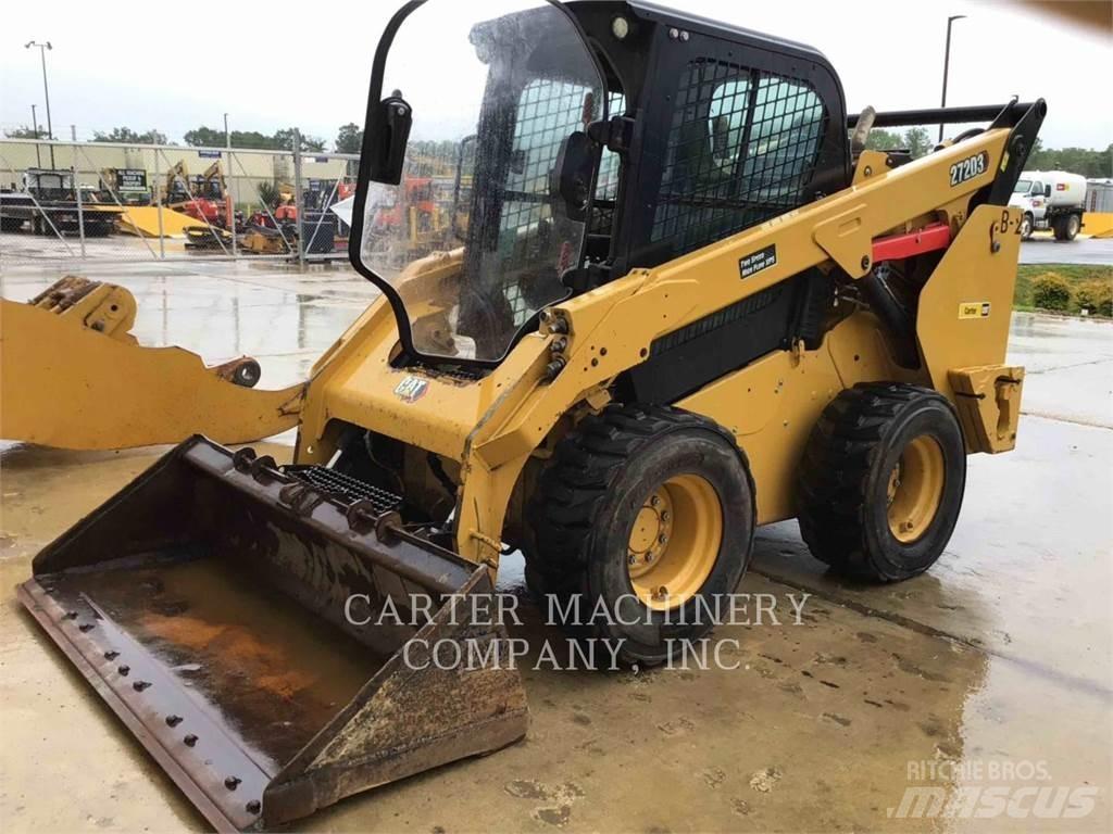 CAT 272D3  스키드로더