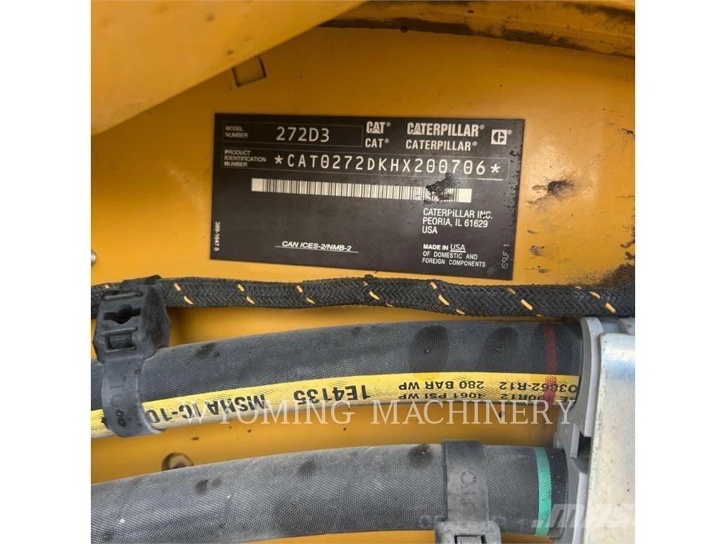 CAT 272D3  스키드로더