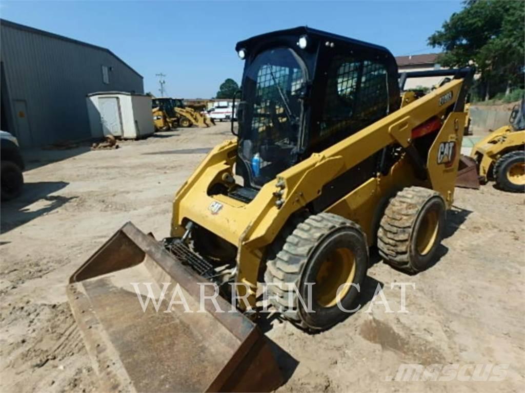 CAT 272D3 C3H1  스키드로더