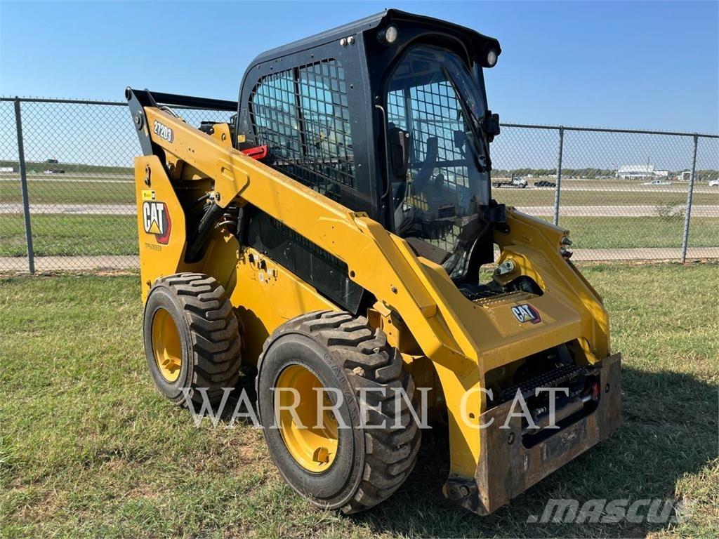 CAT 272D3 C3H1  스키드로더