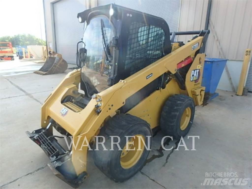 CAT 272D3 C3H2  스키드로더