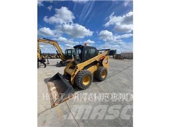 CAT 272D3XE  스키드로더