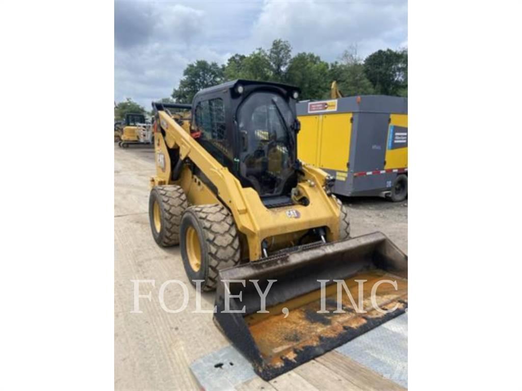 CAT 272D3XE  스키드로더
