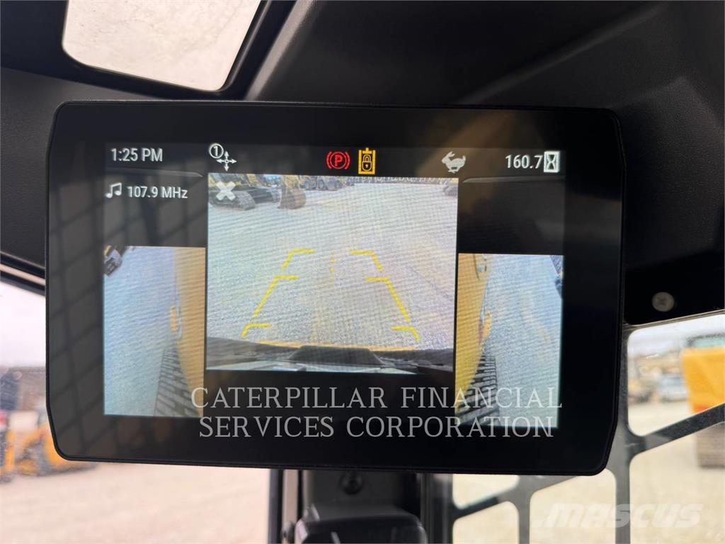 CAT 27505 궤도식 로우더