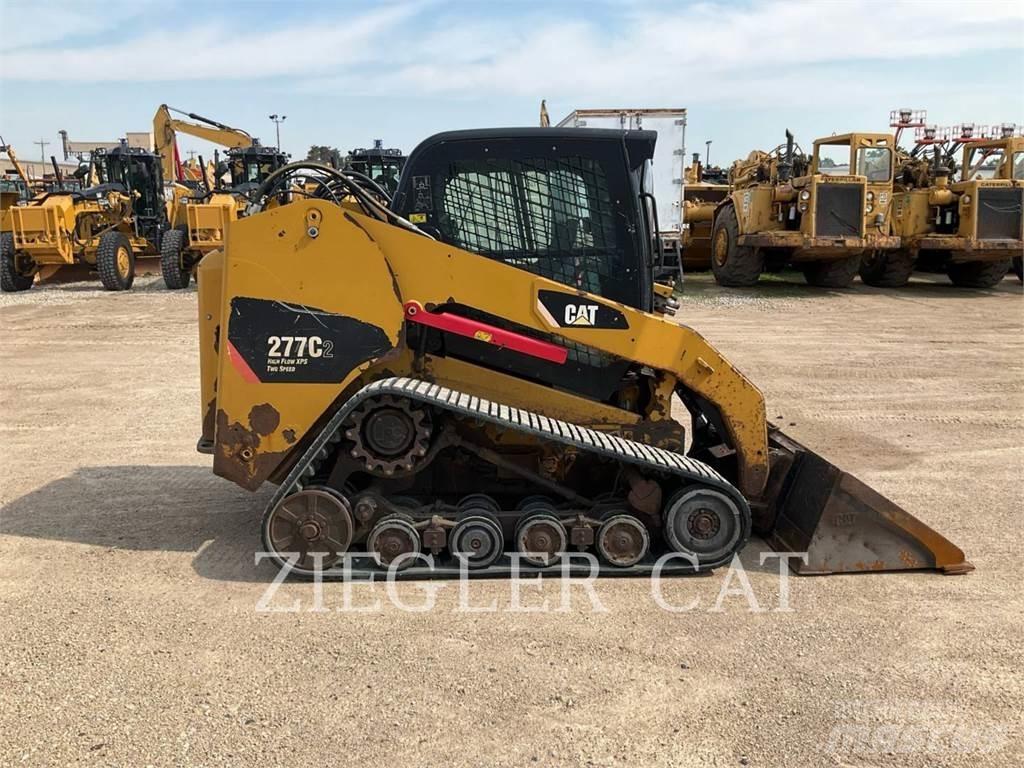 CAT 277C2 궤도식 로우더